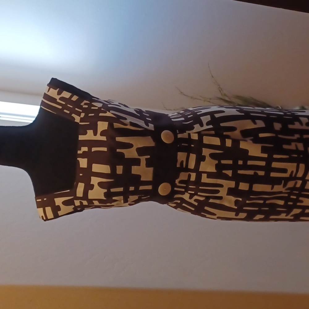 Kathy Roberts Dress - Picture 3 of 12